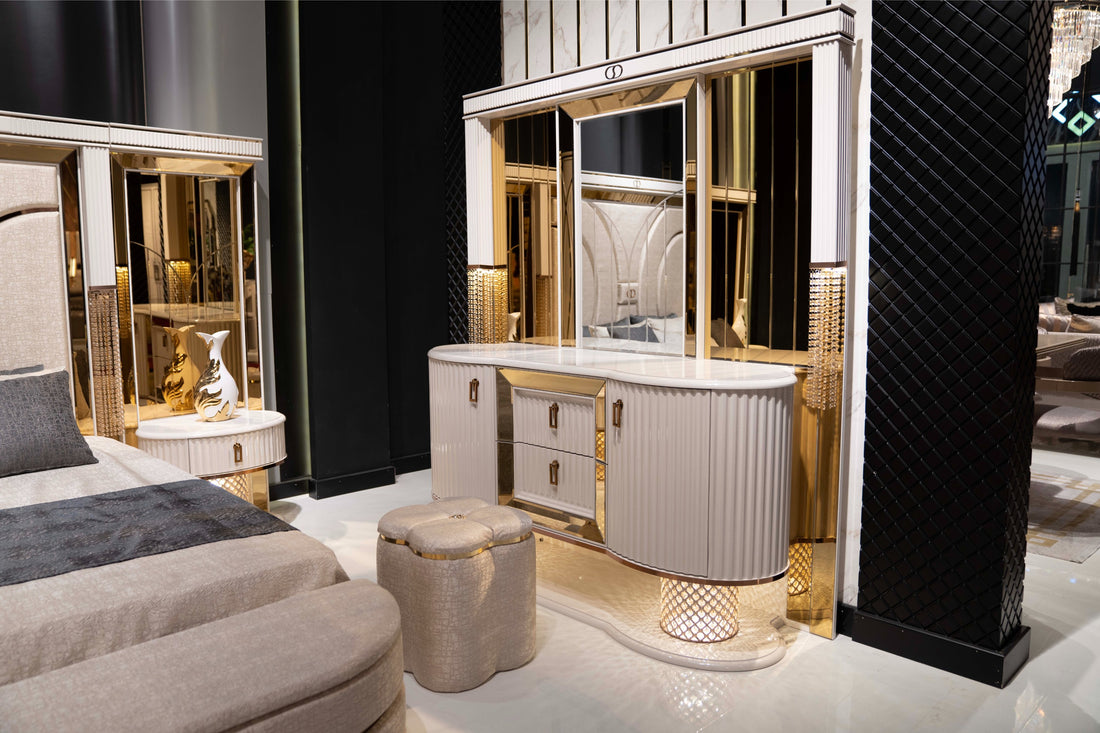 Deluxe Bedroom Set